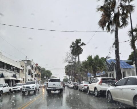 Seguirán los aguaceros este sábado por incidencia de vaguada, prevé Onamet