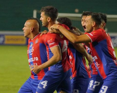 'U' de Vinto-Aurora and 'U' de Sucre-Nacional will be played this Thursday
