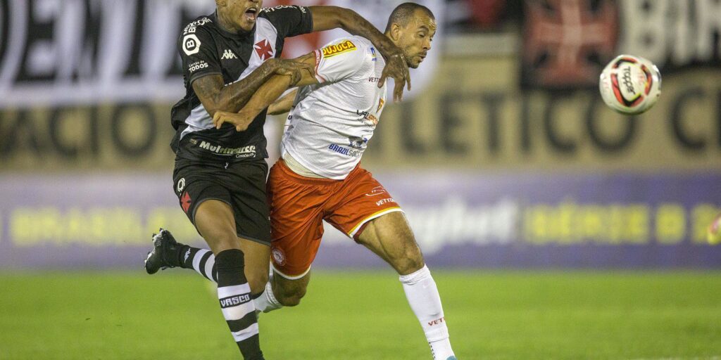 Vasco and Tombense measure forces for Série B