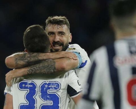 Vélez and Palmeiras advance to the semifinals of the Copa Libertadores