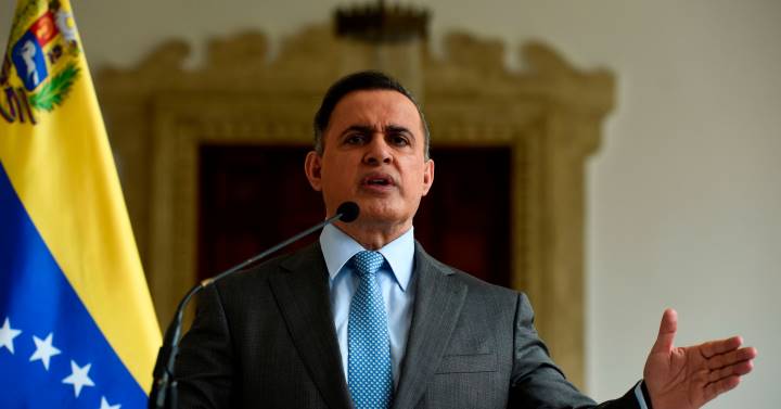 Venezuela asks for a red circular for directors of Monómeros