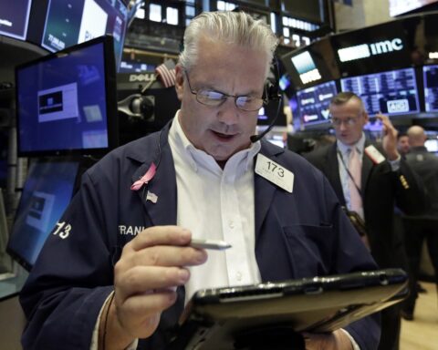 Wall Street cierra en verde y Dow gana 1,63 % ante buen dato de inflación