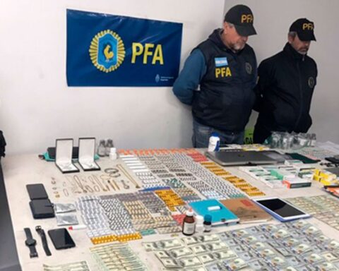 What is known about the raids by the dismantled sect in the City of Buenos Aires