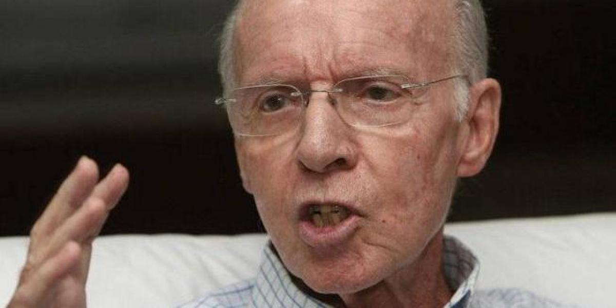 Zagallo recovers and awaits medical discharge