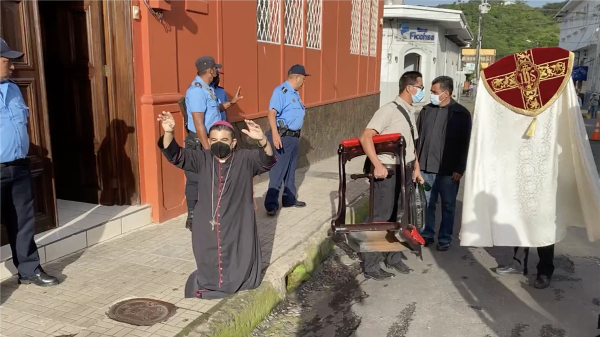 denounce "persecution"against Catholic priests in Nicaragua