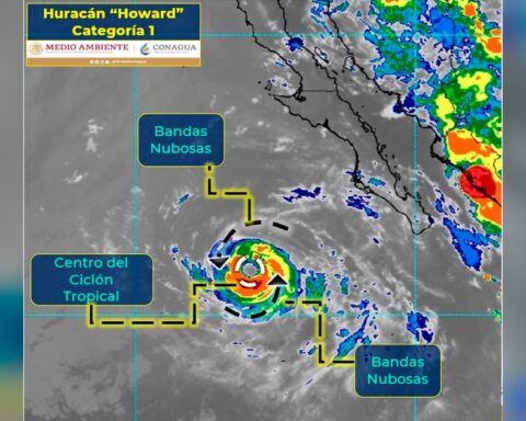 "Howard" becomes a category 1 hurricane