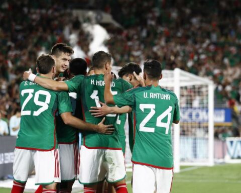 1-0: Hirving Lozano gives Mexico the victory against Peru