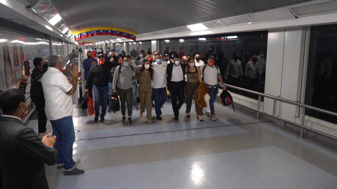 12 Emtrasur crew members kidnapped in Argentina arrive in Venezuela