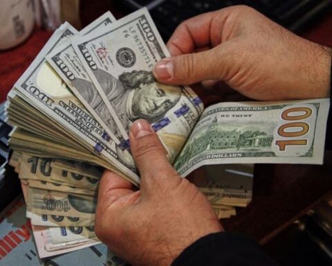 Tasa de cambio del dólar y euro en los bancos de RD para el 16 de septiembre