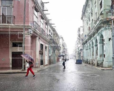 Cuba monitors the path of tropical storm Fiona