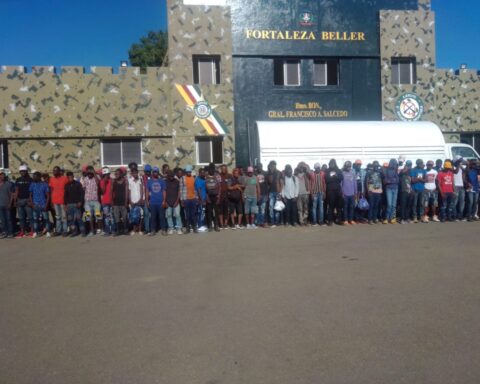 Detienen 831 haitianos indocumentados entre ellos 23 embarazadas