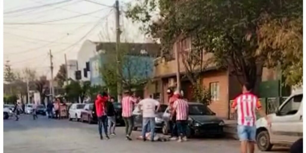 A fan is murdered in Argentina