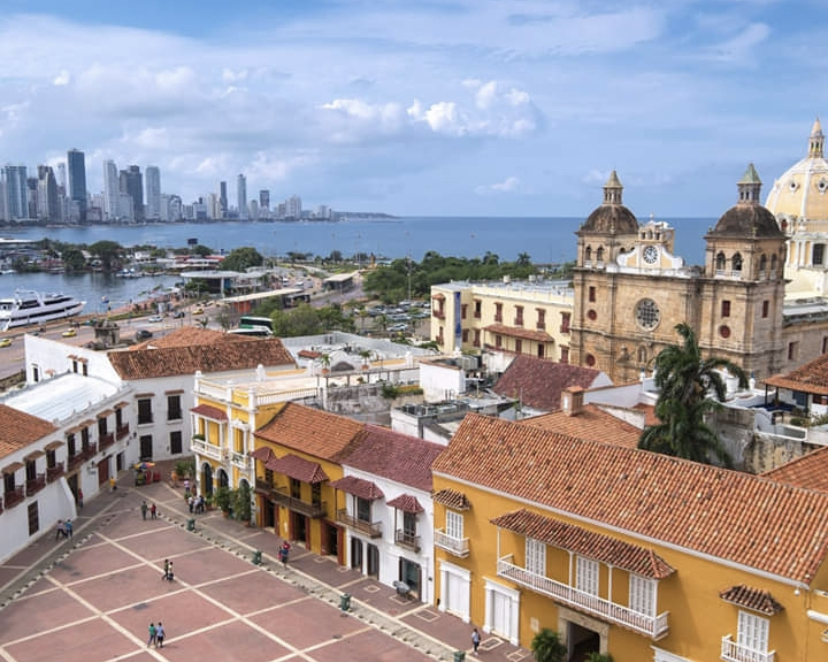 A tourist was robbed of $20 million in Cartagena when he asked for escort services