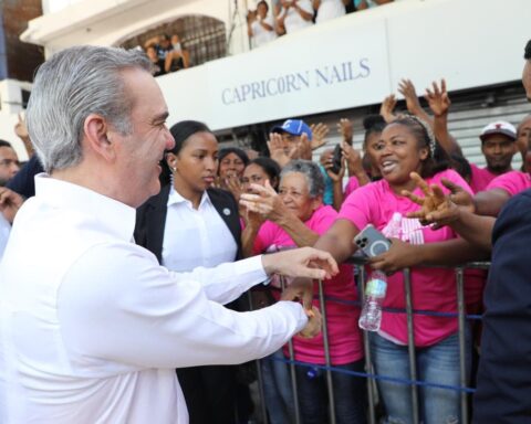 Abinader visitará Puerto Plata y Santiago