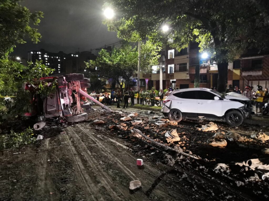 Accident leaves five dead in the Los Colores neighborhood of Medellín