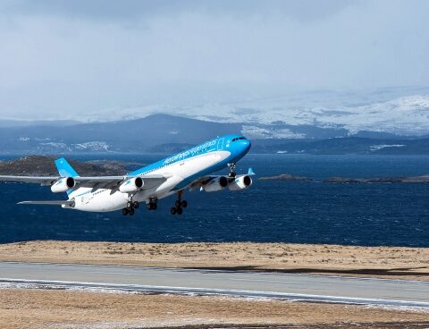 Aerolineas Argentinas sold more than 253,000 tickets between Tuesday and Sunday