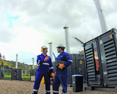 Aggreko: “Mines can cut production costs by up to half with green mobile energy solutions”