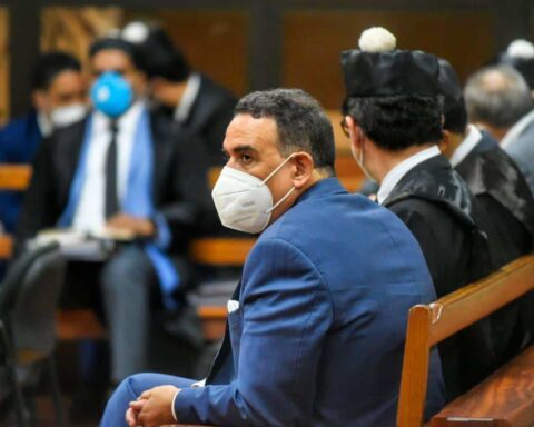 Alexis Medina y Fernando Rosa salen de la cárcel