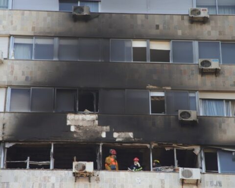 An 86-year-old woman was found dead in an apartment that caught fire