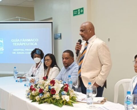 Angel Contreras Hospital in Monte Plata launches Therapeutic Drug Guide