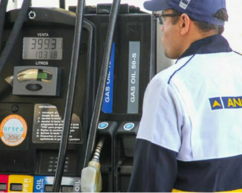 Another three pesos lowers gasoline in Uruguay