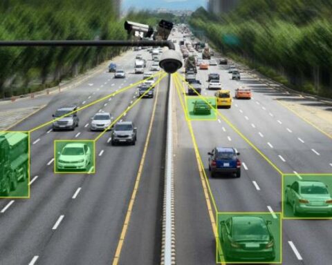 Are the fotomultas working in Bogotá?  The district responded