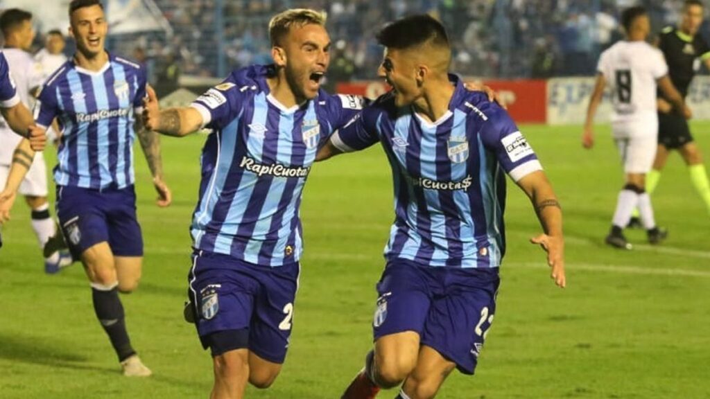 Atlético Tucumán draws with Banfield and leads together with Gimnasia