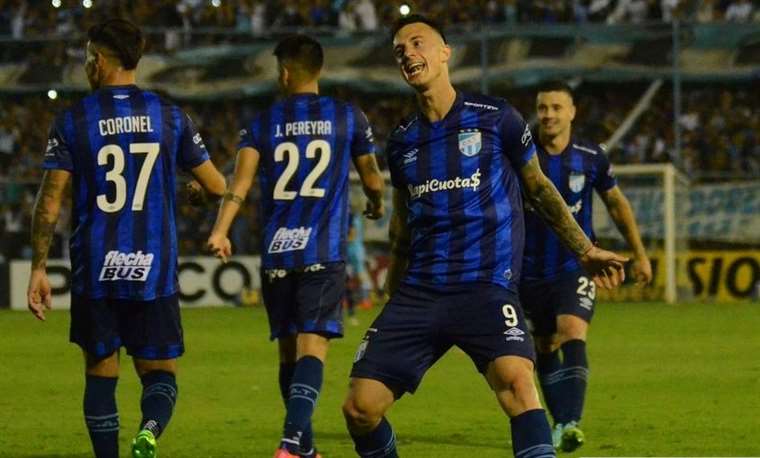 Atlético Tucumán led by Carlos Lampe returned to the lead in Argentina, Boca on the lookout