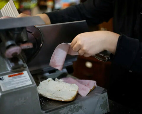 Bad closing of the year in purchasing power predicts the Cuesta Duarte Institute