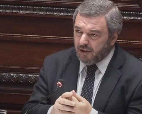 Bergara: The fiscal improvement is due to salary cuts, liabilities and tax increases