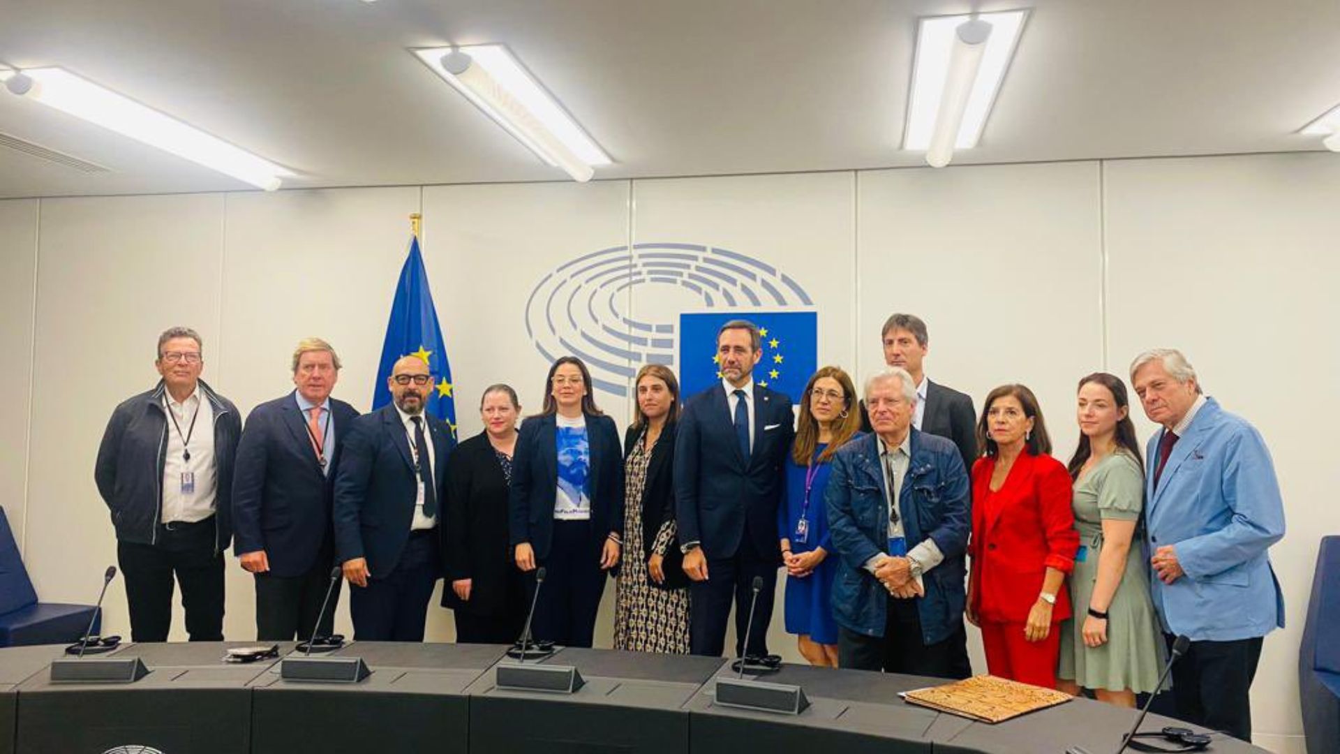 Berta Valle meets with MEPs prior to the session on the political persecution of Ortega