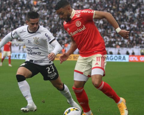Brazilian: Corinthians and Internacional are 2-2 in Itaquera