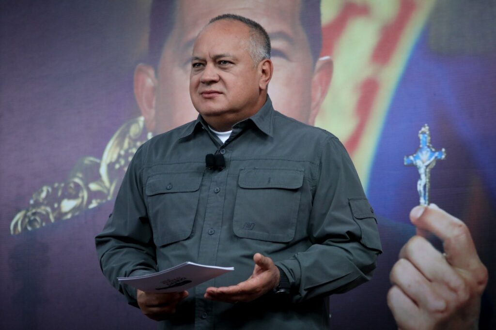 Cabello rejected Boric's "straw talk" and calls him a "silly"