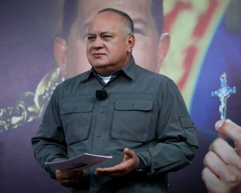 Cabello rejected Boric's "straw talk" and calls him a "silly"