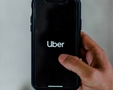 Canelones taxi drivers reject the presence of Uber because it "takes away work"