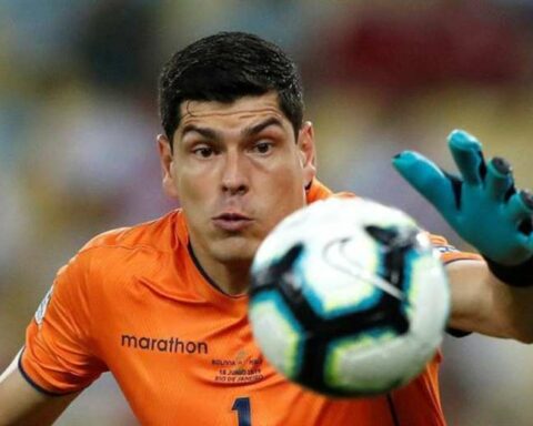 Carlos Lampe, one game away from equaling Carlos Trucco's record in La Verde