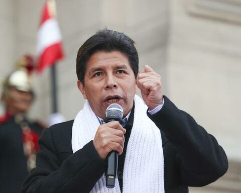 Castillo: "I will be the first to address the new president of Congress to talk"