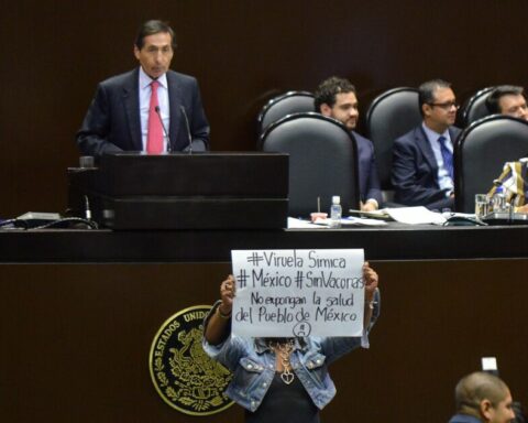 Chronicle: between deputies you see yourself, the appearance of Ramírez de la O