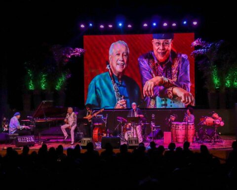 Valdés acaba de actuar en el Festival Barranquijazz con su compatriota, el saxofonista y clarinetista Paquito D’Rivera, otra leyenda de la música cubana, quien radica desde hace décadas en Estados Unidos. Foto: Barranquijazz, vía perfil de Chucho Valdés en Facebook.