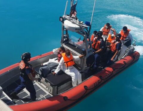 Balseros cubanos, Guardia Costera