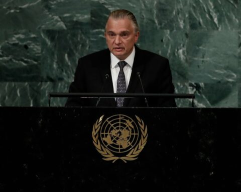 Costa Rican foreign minister denounces human rights violations at the UN.  H H.  In Nicaragua