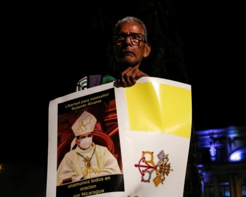 Critical bishop of Ortega serves 40 days of house arrest in Nicaragua