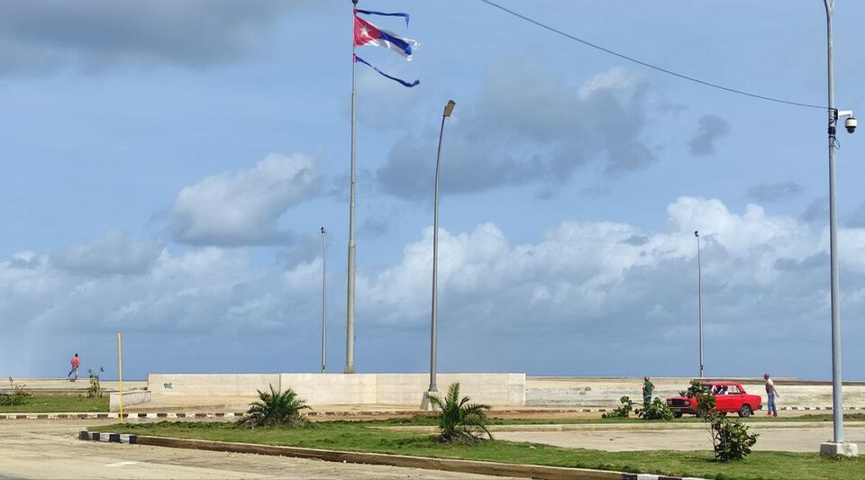 Cuba, torn after the passage of Hurricane Ian