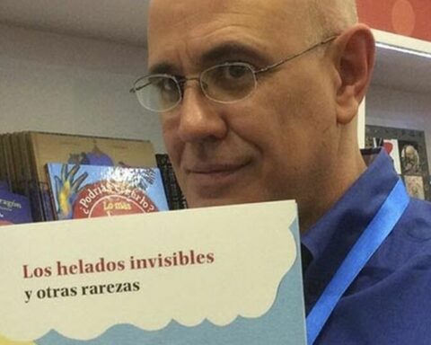 Cuban Antonio Orlando Rodríguez wins the SM Award for Children's Literature