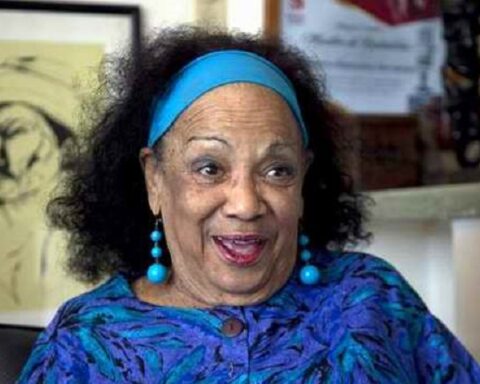 Aurora Basnuevo, cubana