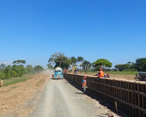 RD avanza en la construcción de verja en la frontera con Haití