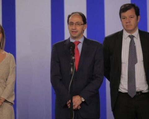 Duque Minhacienda responds to Petro for statement on deficit