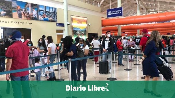 Eliminate payment of 10 dollars to Dominican air passengers