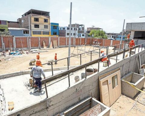 Executive presented to Congress two projects to boost investment in infrastructure