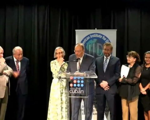 Carlos Alberto Montaner, Exilio